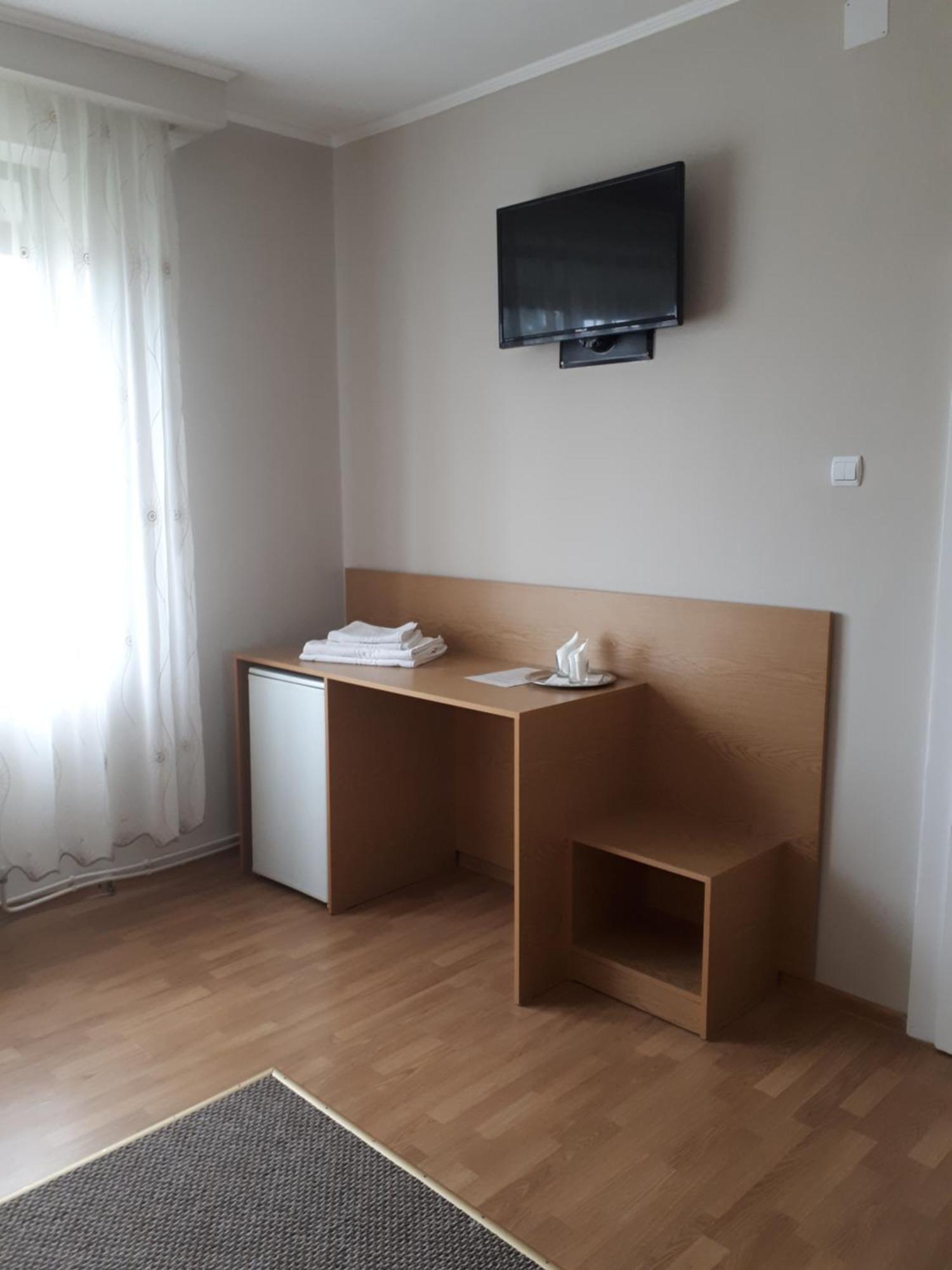 סאטו מארה Hotel Perla מראה חיצוני תמונה