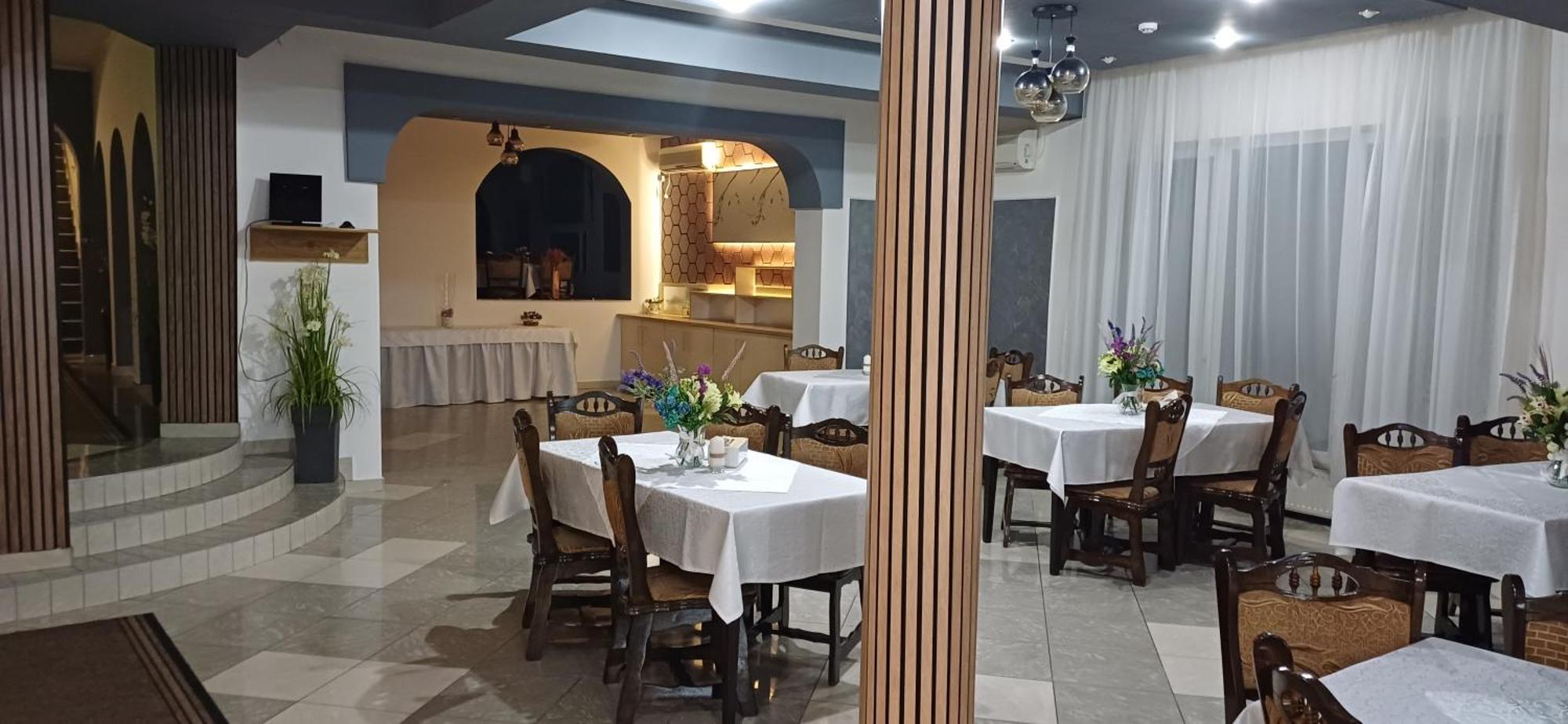סאטו מארה Hotel Perla מראה חיצוני תמונה