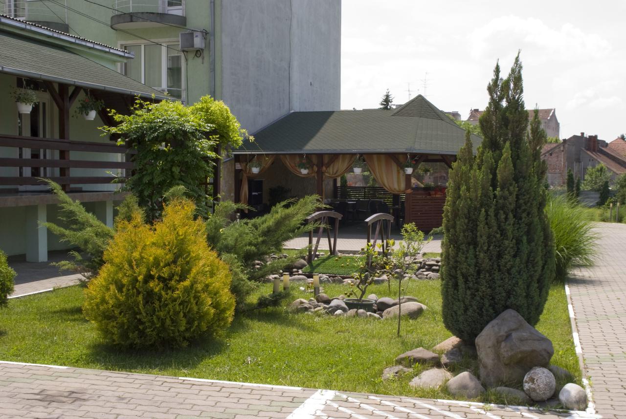 סאטו מארה Hotel Perla מראה חיצוני תמונה