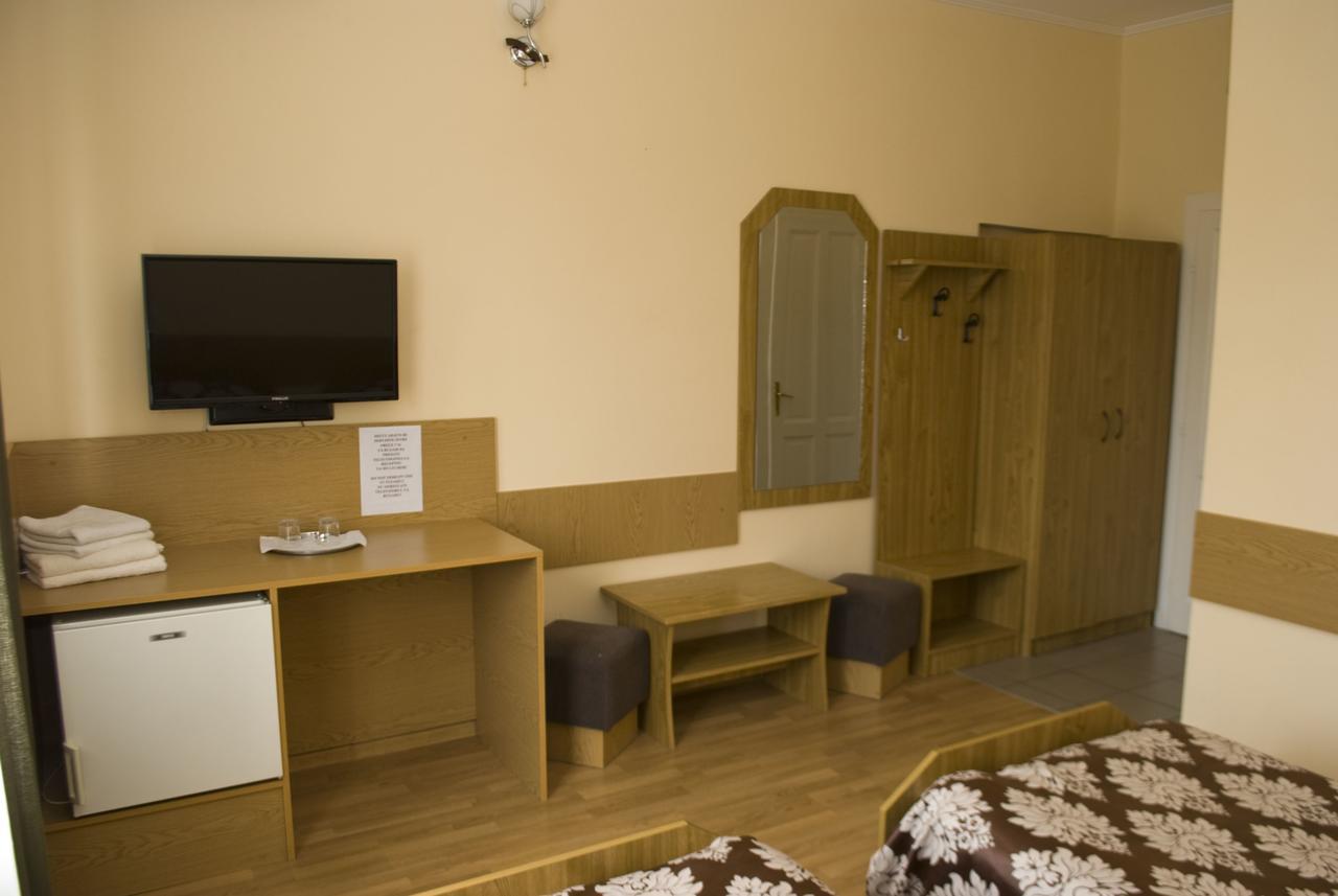 סאטו מארה Hotel Perla מראה חיצוני תמונה